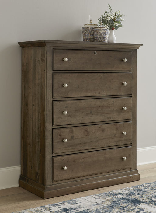 Vaughan Bassett Carlisle 5 Drawer Chest in Dark Sable